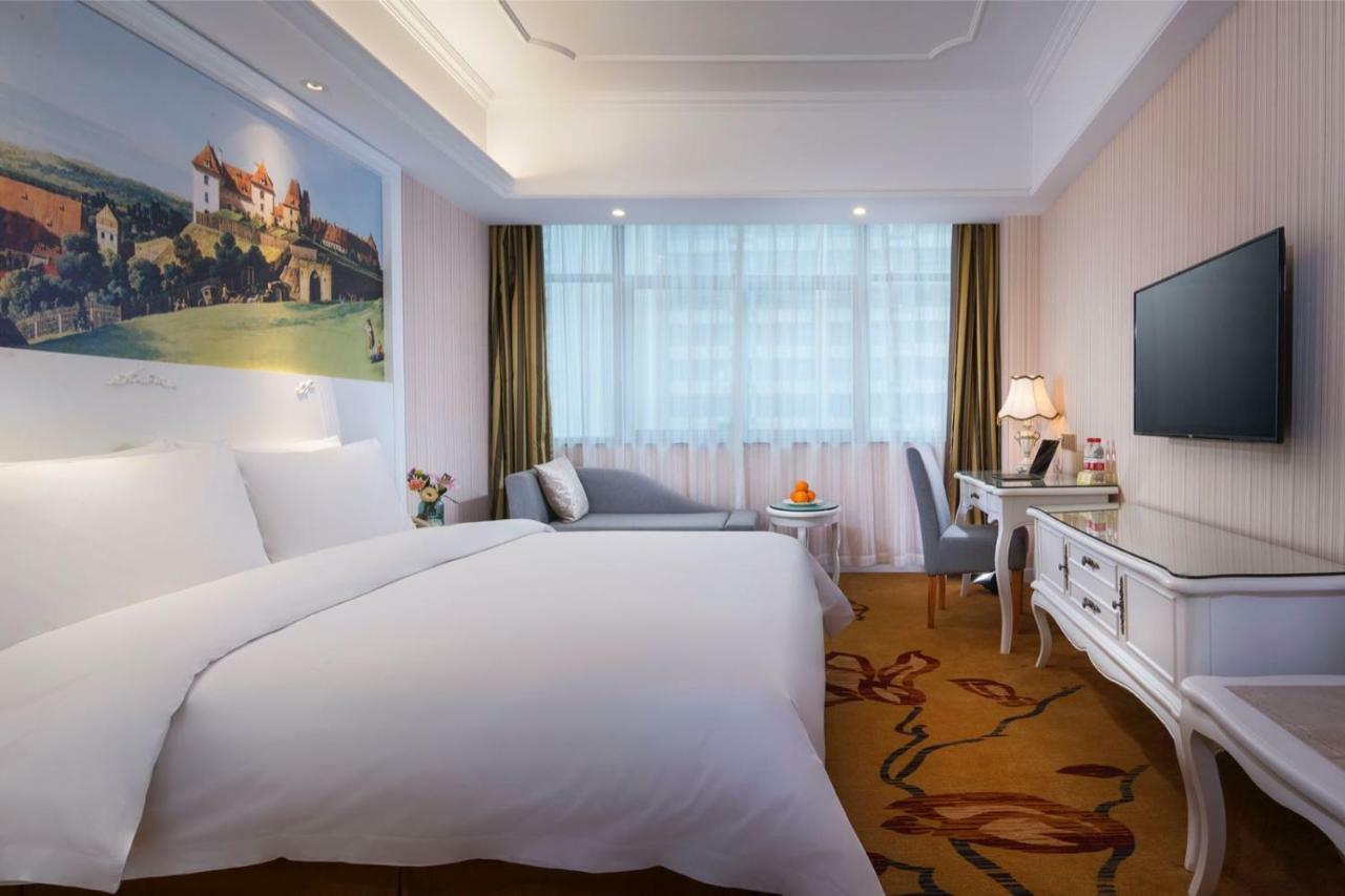 Vienna International Hotel Fenghua Zhongshan Road Exterior photo