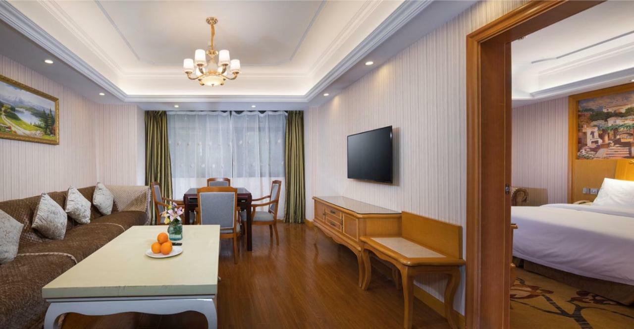 Vienna International Hotel Fenghua Zhongshan Road Exterior photo